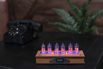 Tubi Di Nixie Tube Clock Orologio Con Tubi Nixie Orologio Tubo Orologio A Tubi Di Nixie Tube Clock Orologio Con Tubi Nixie Orologio Tubo Orologio A