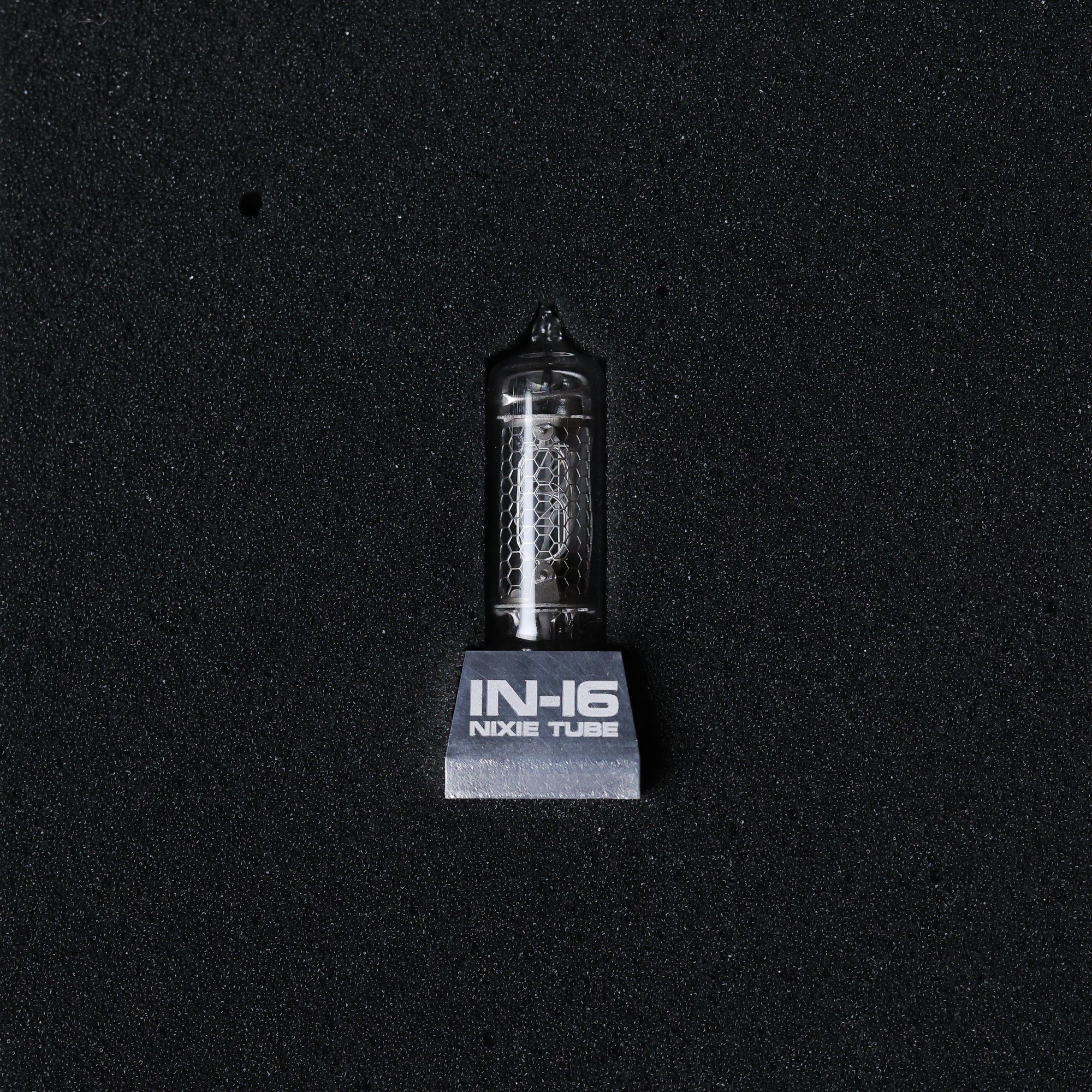 Souvenir "IN-16 NIXIE TUBE"