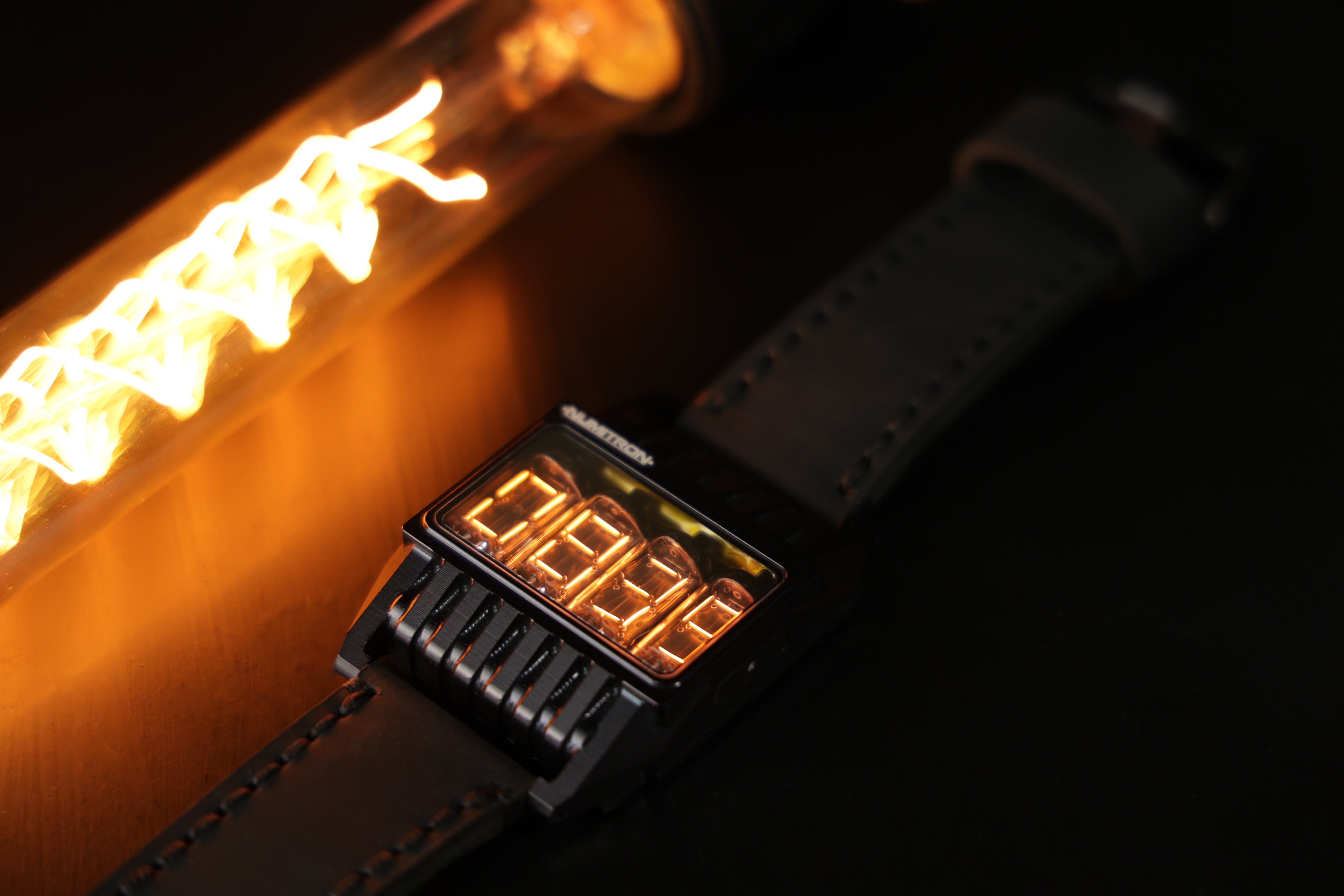 Nixie Tube Watch 'Futuristic Numitron' - NixoidStore