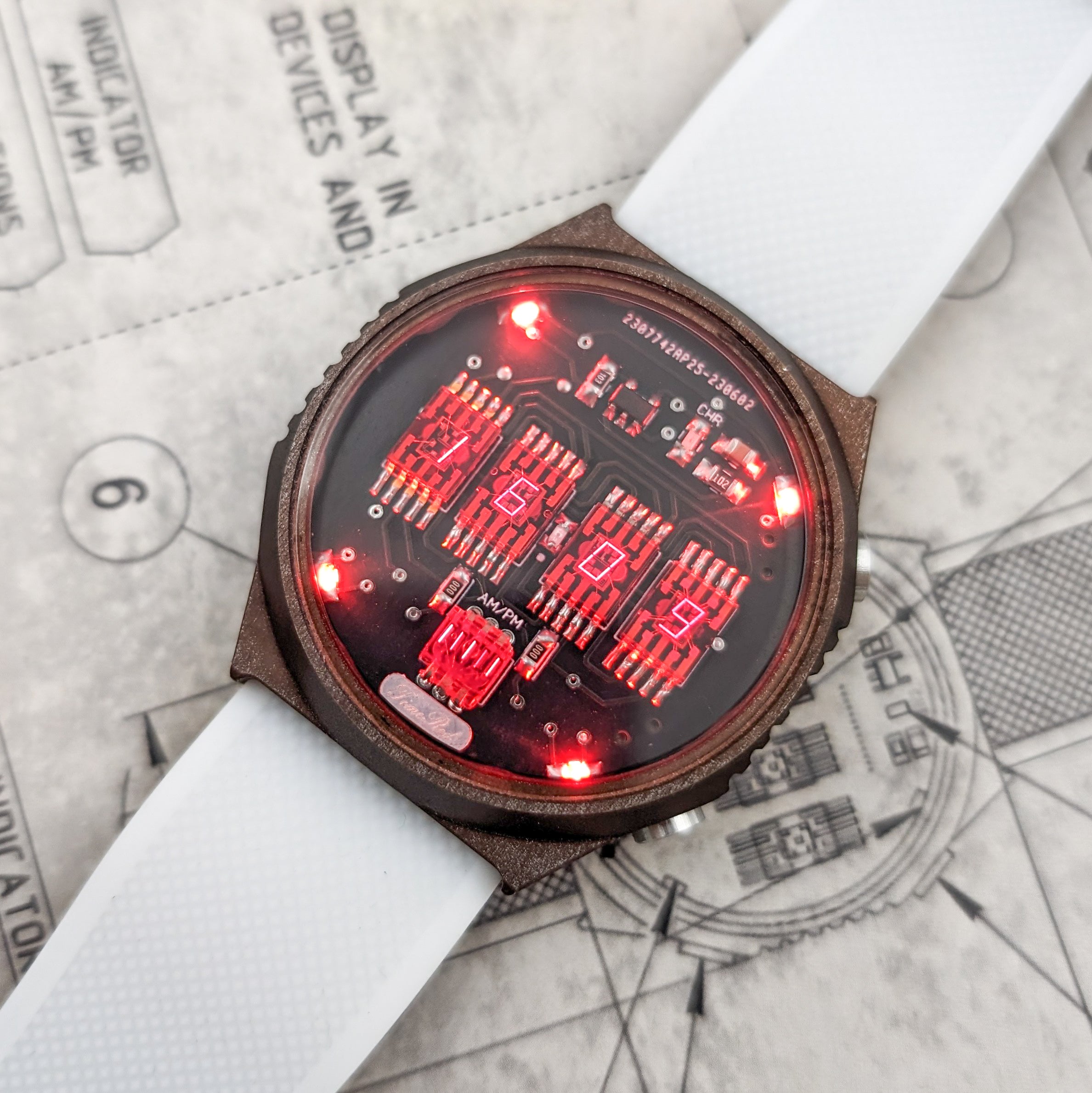 RETRO LED WATCH TimeRed Old Metal NixoidStore